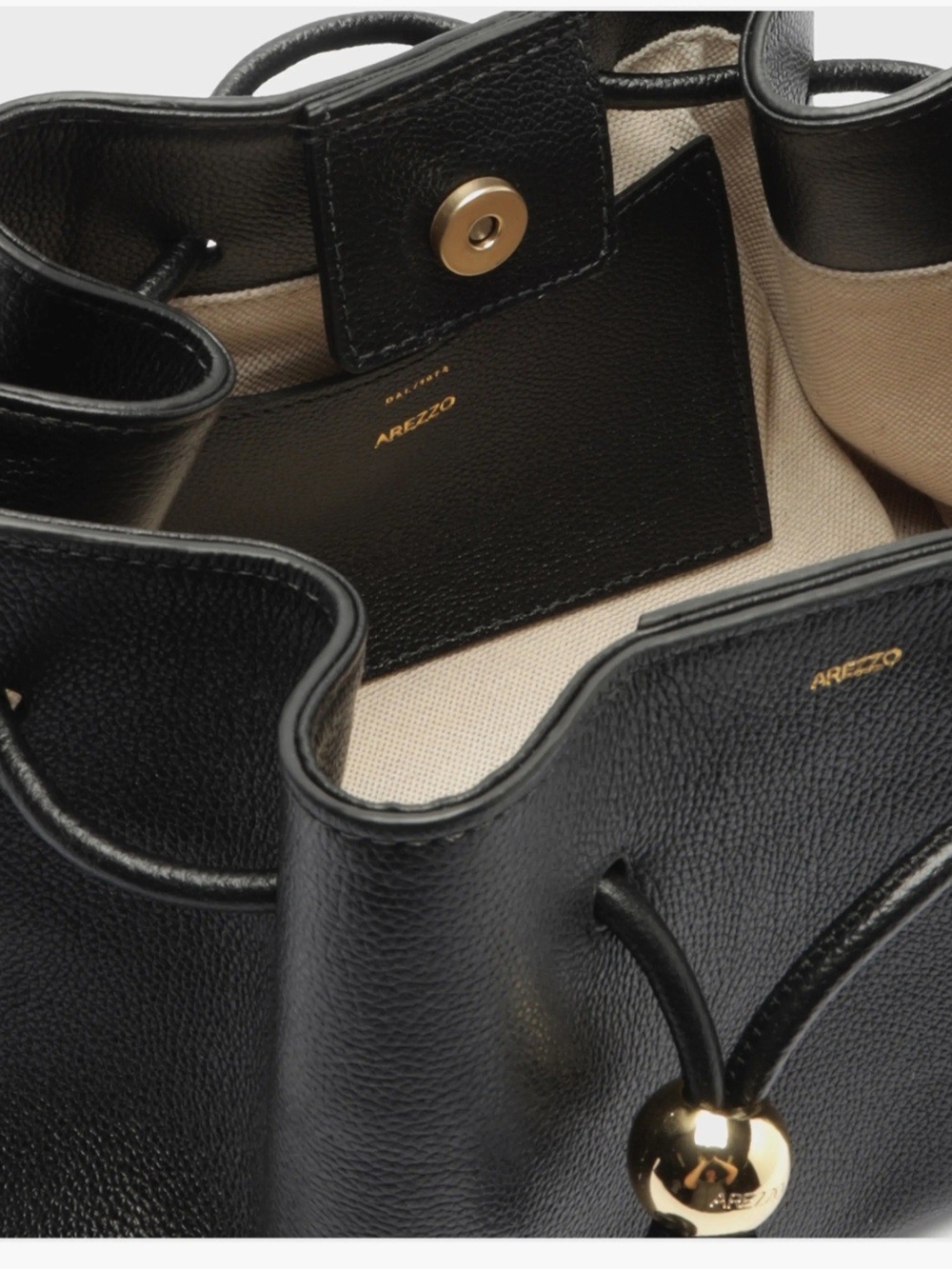 NWT Arezzo Medium Leather Drawstring Shoulder Bag - Black & Gold - Picture 2 of 8